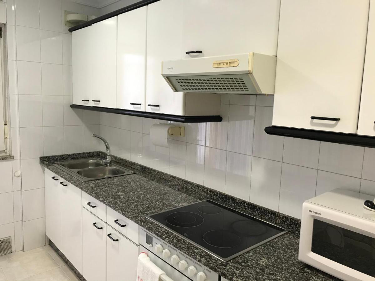 Apartamento turístico iguazu Ribadeo Exterior foto